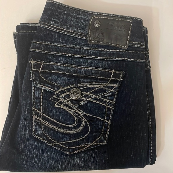 Silver Suki Surplus 29x32 High Rise Bootcut Jeans Dark Wash - Picture 1 of 10